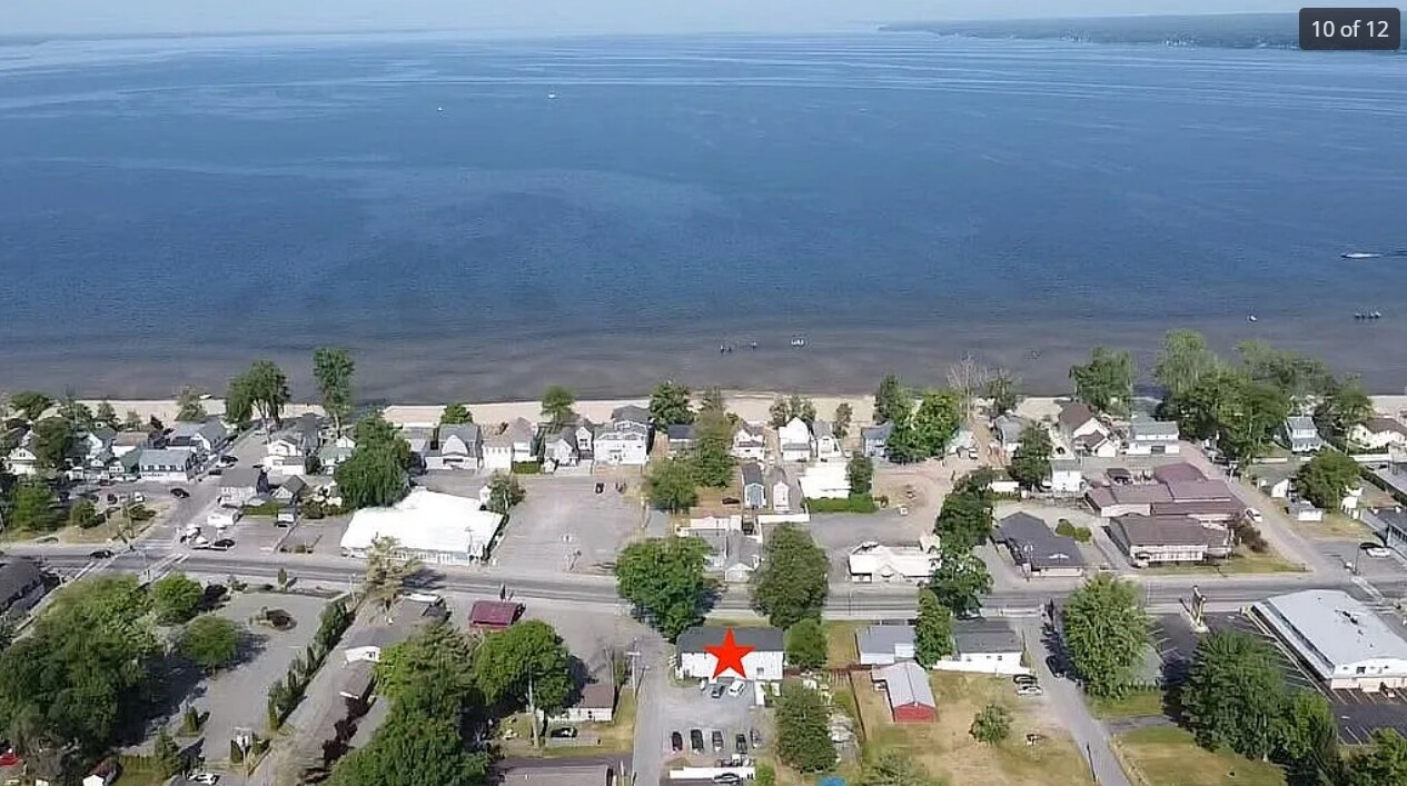 6674 Lake Shore Rd N, Unit Apt#6 on 13th Ave Sylv. B in Verona Beach, NY - Building Photo