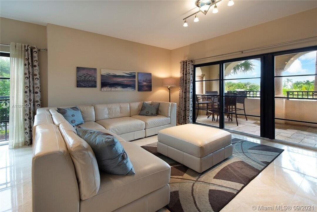 2509 N Ocean Blvd-Unit -378 in Fort Lauderdale, FL - Building Photo