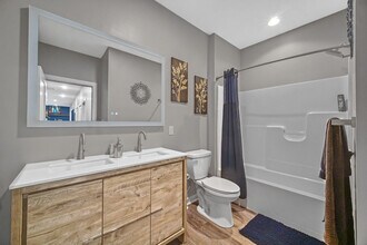 211 Bunker Dr in Schererville, IN - Building Photo - Building Photo