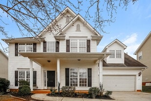 152 Riverfront Pkwy in Mount Holly, NC - Building Photo