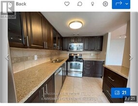 350 Webb Dr in Mississauga, ON - Building Photo - Building Photo