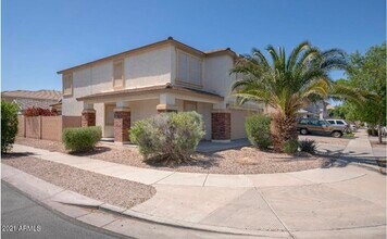 12225 W Flanagan St in Avondale, AZ - Building Photo - Building Photo