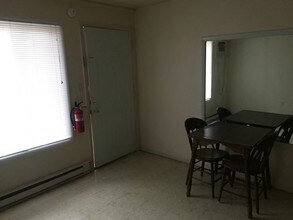 33 Fremont Ave in Seaside Heights, NJ - Foto de edificio - Interior Photo