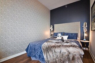 801 W Madison St in Chicago, IL - Building Photo - Building Photo