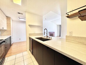 1400 Carpentier St in San Leandro, CA - Building Photo - Building Photo