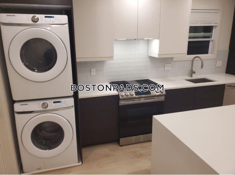 37 Howell St, Unit 2 in Boston, MA - Building Photo