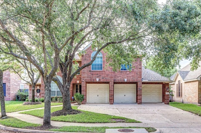 property at 3507 Moss Trail Dr