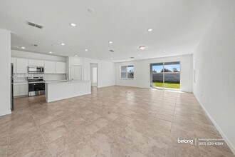 9711 Redwood Hts Rd in Thonotosassa, FL - Foto de edificio - Building Photo