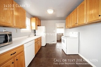 1410 E Clark St in Pocatello, ID - Building Photo - Building Photo