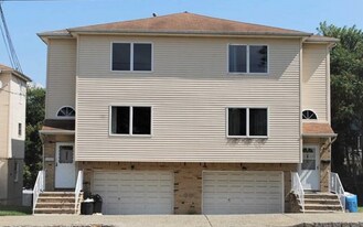 590 Schuyler Ave, Unit B in North Arlington, NJ - Building Photo