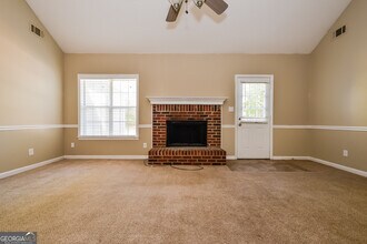 698 Derek Pl in Locust Grove, GA - Building Photo - Building Photo