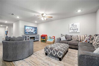 6134 Stream Bank Dr in Theodore, AL - Building Photo - Building Photo