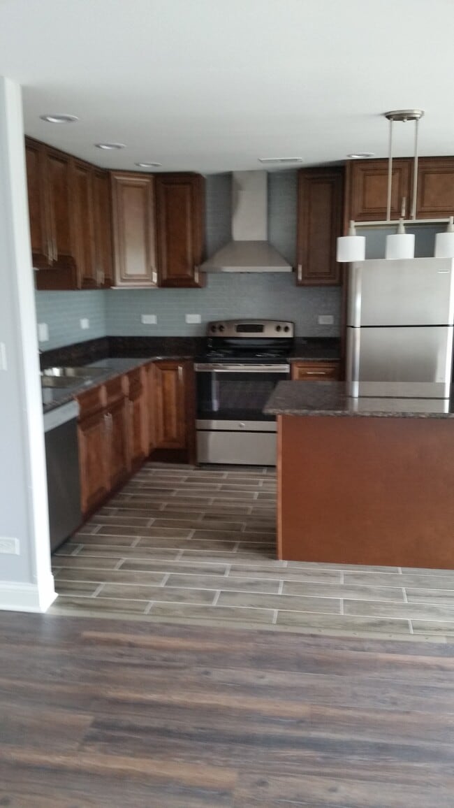 property at 285 E Court of Shorewood