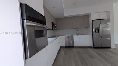 816 84th St in Miami Beach, FL - Building Photo - Building Photo