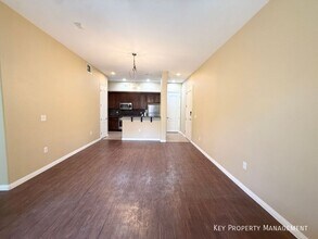 68 E Serene Ave in Las Vegas, NV - Building Photo - Building Photo