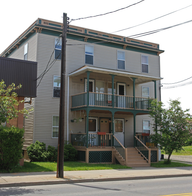 119 Clinton St in Binghamton, NY - Building Photo - Building Photo