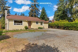 14535 8th Ave NE in Shoreline, WA - Building Photo - Building Photo
