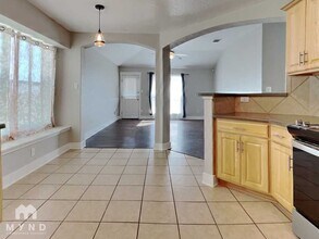 7842 Sterling Manor in Converse, TX - Foto de edificio - Building Photo