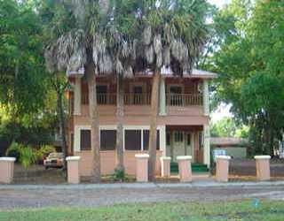 528 W Minneola Ave in Clermont, FL - Building Photo