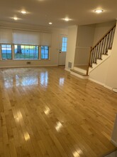 5 Dean Rd in Mendham, NJ - Foto de edificio - Building Photo