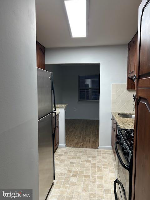 property at 1923 Wilson Ln