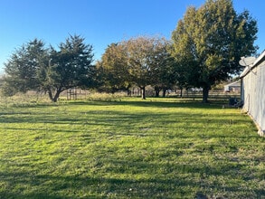 7338 SE County Rd 3050 in Corsicana, TX - Building Photo - Building Photo