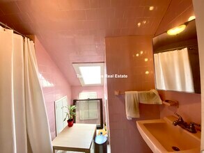 57 Atherton St, Unit 3 in Somerville, MA - Foto de edificio - Building Photo