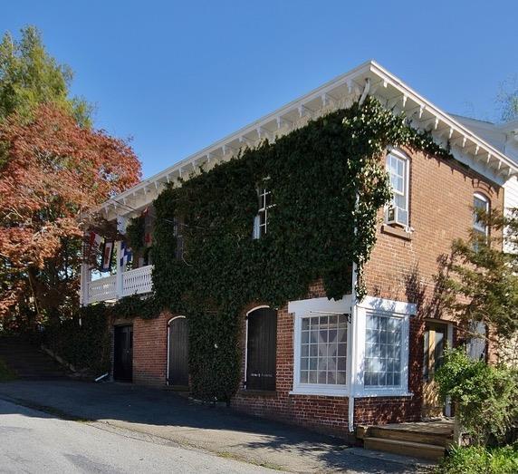 16 Point St in Wappingers Falls, NY - Building Photo - Building Photo