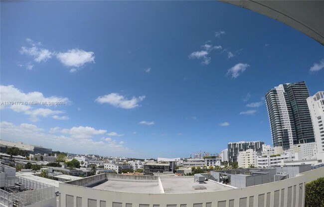 property at 1800 Collins Ave