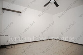 8489 Roseway Dr in El Paso, TX - Building Photo - Building Photo
