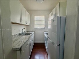 114 Antilla Ave in Coral Gables, FL - Building Photo