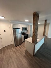 1305 S Congress St in Ypsilanti, MI - Foto de edificio - Building Photo