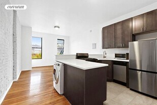 1268 Amsterdam Ave in New York, NY - Building Photo