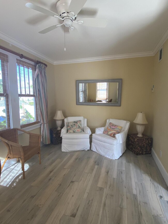 318 S J St-Unit -3 in Lake Worth, FL - Foto de edificio - Building Photo