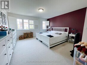 28-1228 Sommerset Way in Toronto, ON - Building Photo - Building Photo