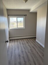 2908-116A 116a Ave NW in Edmonton, AB - Building Photo - Building Photo