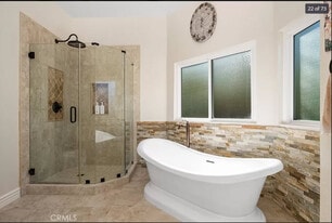 35 E Palatine Rd, Unit 1 in Prospect Heights, IL - Building Photo