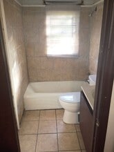 304 Wells Ave in Albany, GA - Building Photo - Building Photo