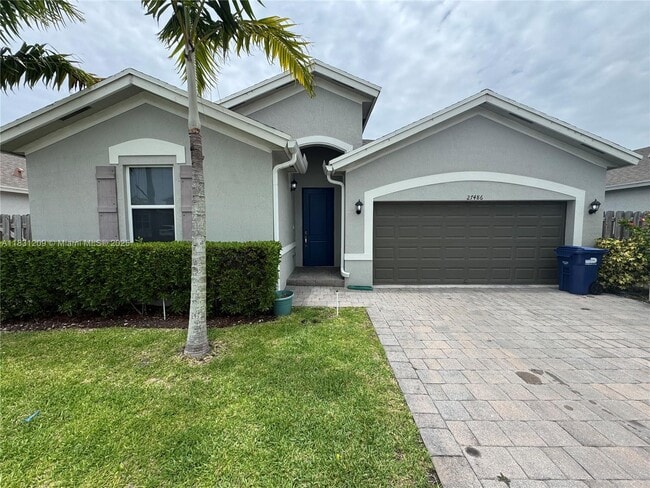 27486 SW 133rd Pl in Naranja, FL - Building Photo - Building Photo