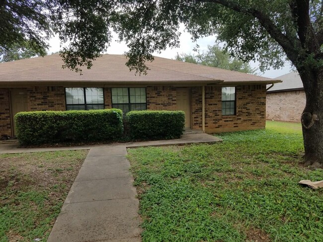 property at 706 McAnear St
