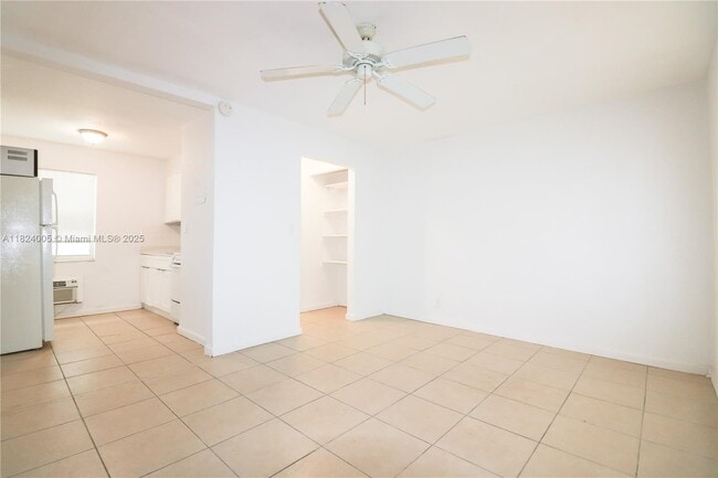 property at 716 NE 8th St