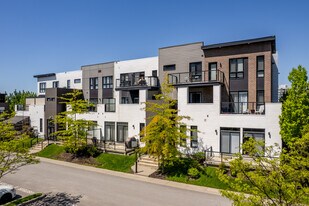 912 Pierre-Dansereau Av in Terrebonne, QC - Building Photo