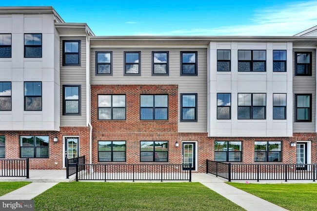 property at 118 Martha Brokaw Wy