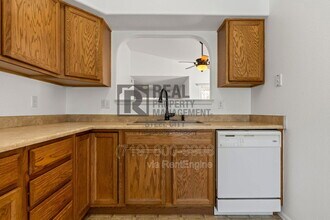 842 Edna Way in Pueblo, CO - Building Photo - Building Photo