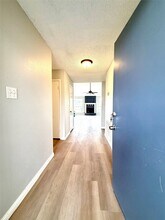 12071 Plumbrook Dr in Houston, TX - Building Photo - Building Photo