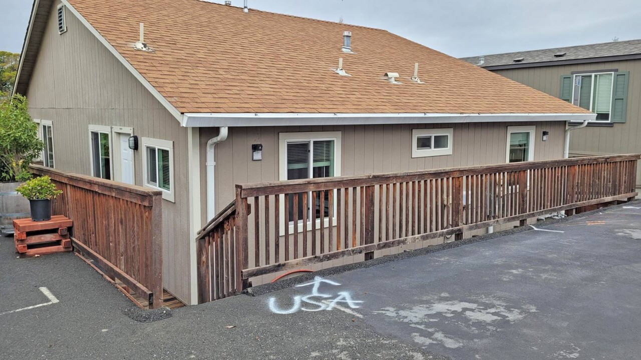 1161 Benicia Rd in Vallejo, CA - Building Photo