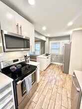 1180 E 66 St in Kansas City, MO - Building Photo - Building Photo