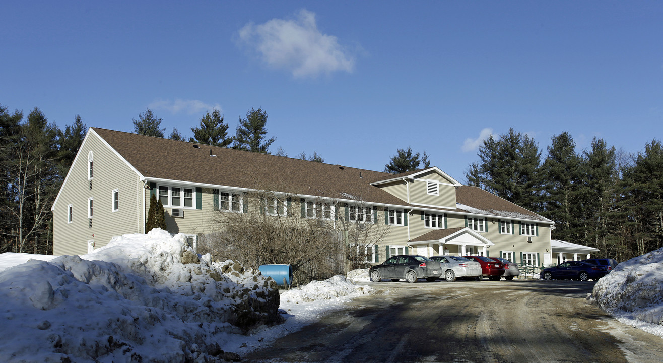 Hubbardston House Apartments in Hubbardston, MA - Foto de edificio