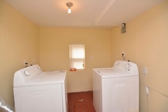 3515 W McLean Ave in Chicago, IL - Building Photo - Building Photo