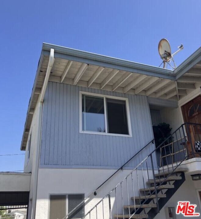 1813 12th St in Santa Monica, CA - Building Photo